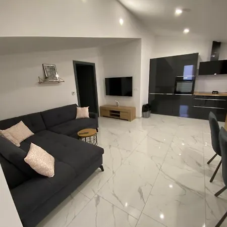 Holiday Home “Marko” With Heated Pool! Nin Exterior photo
