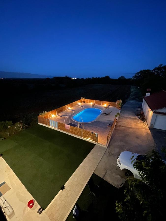 “marko” With Heated Pool! Villa