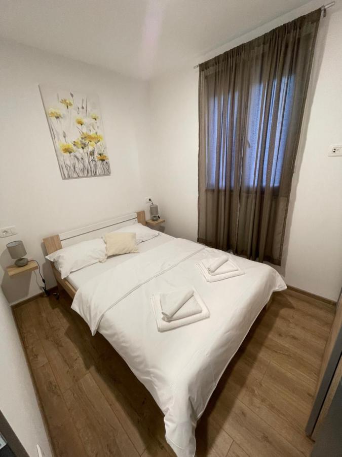 Villa “marko” With Heated Pool! *