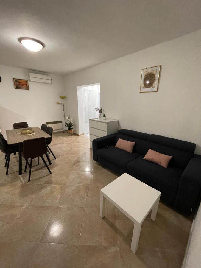 “marko” With Heated Pool! Villa *